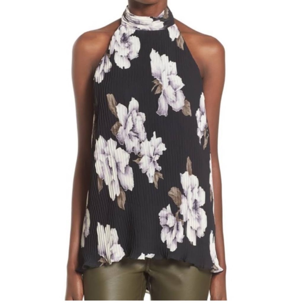 ASTR The Label Crinkle Halter Floral Accordion Pleated High Neck Halter Top